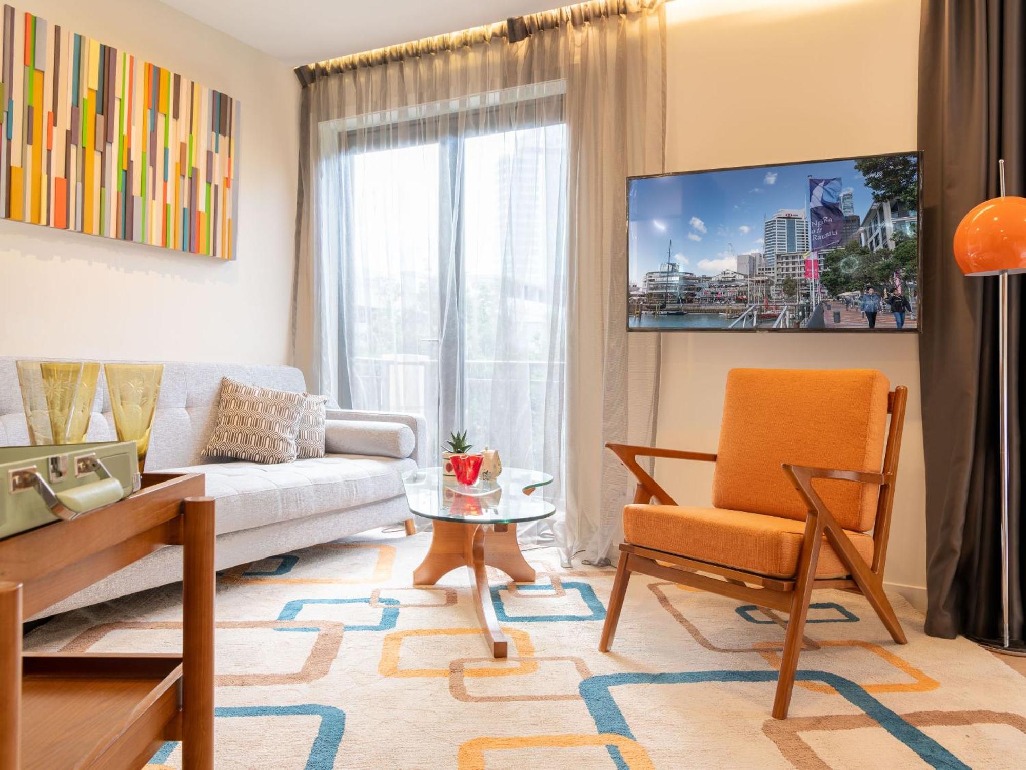 Ohtel Auckland Hotel Ngoại thất bức ảnh Living room