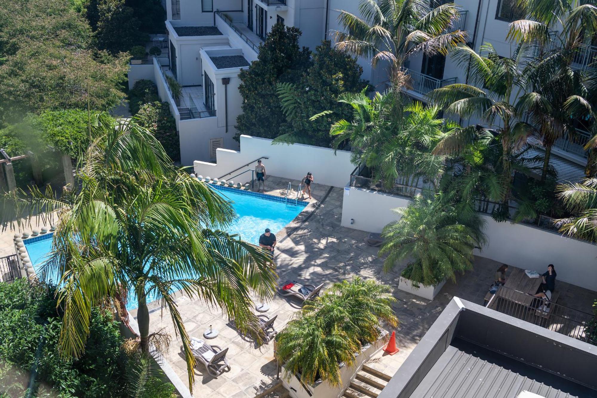 Ohtel Auckland Hotel Ngoại thất bức ảnh The pool at the W Hotel